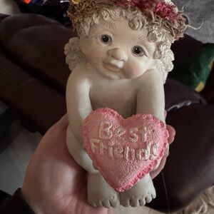 Cherub Holding Pink "Best Friends" Heart Home Art Sculpture